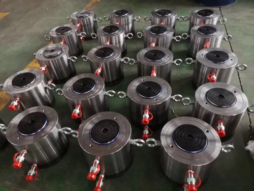 电动液压千斤顶的内外部细节展示